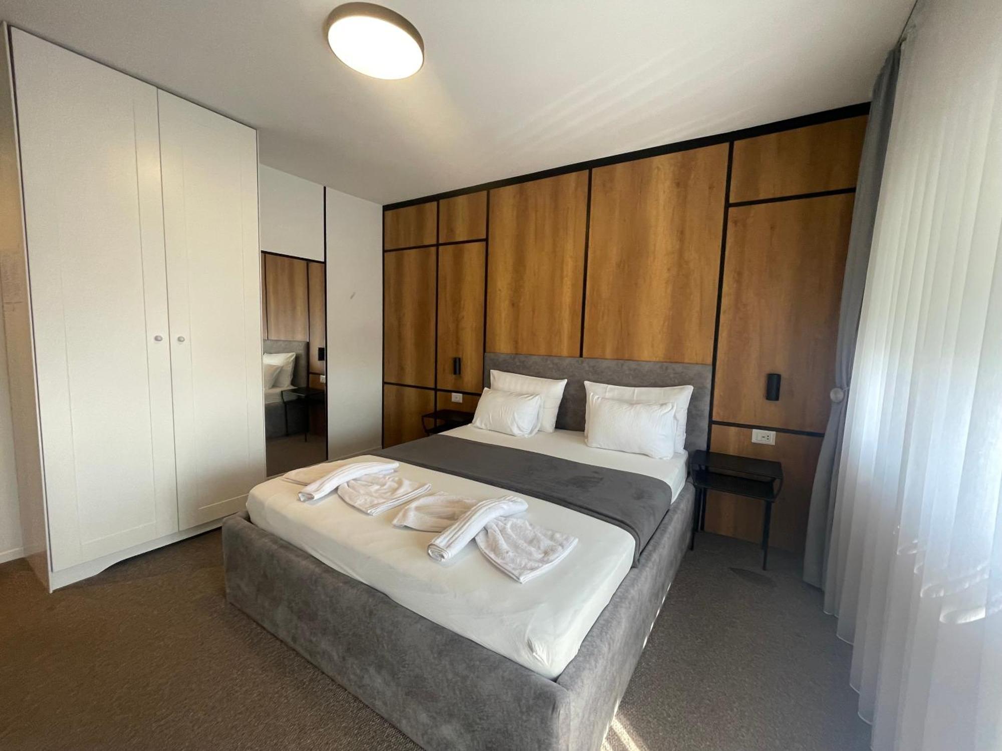 New Prishtina Luxury Rooms プリシュティナ エクステリア 写真